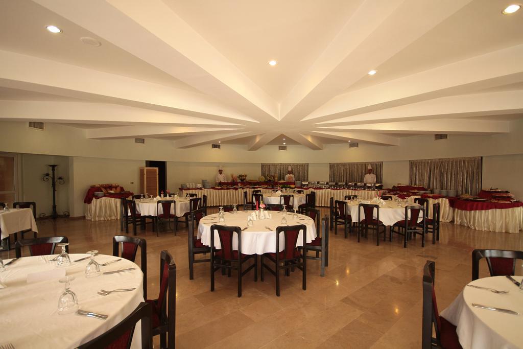 Peri Tower Hotel 内夫谢希尔 外观 照片